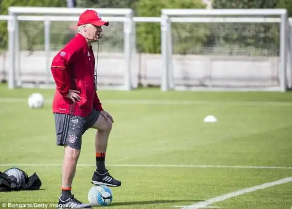 Ancelotti: Bayern will not sign Coman replacement
